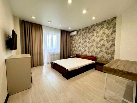 квартира за адресою Юліана Матвійчука вул. (), 141