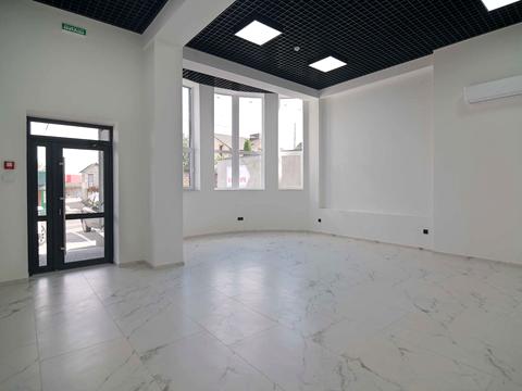 коммерческая по адресу Русская ул., 2а