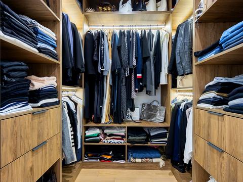 квартира за адресою Львів, Угорська вул., 12