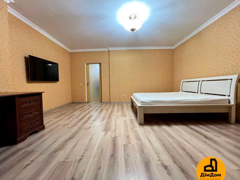 квартира за адресою Олени Пчілки вул., 2-А