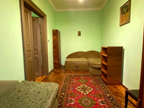 квартира за адресою Шептицьких вул., 16а