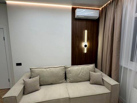 квартира по адресу Краснова ул., 2