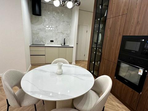 квартира по адресу Краснова ул., 2