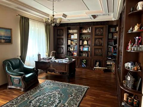 дом по адресу Ніла Армстронга ул. (Казакова)