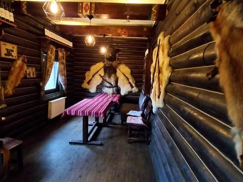 коммерческая по адресу Валовая ул., 4а