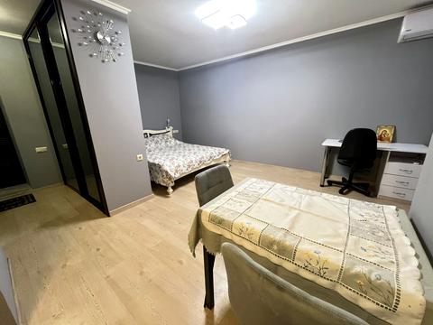 квартира за адресою Євгена Танцюри вул., 37/43