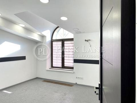 комерційна за адресою Верхній Вал вул., 24