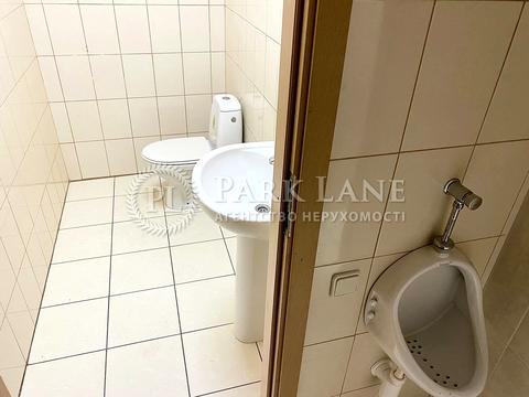 комерційна за адресою Верхній Вал вул., 24