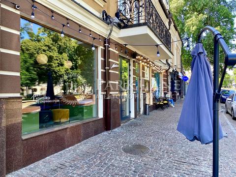 комерційна за адресою Верхній Вал вул., 22