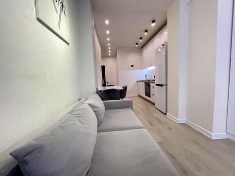 квартира за адресою Молодіжна вул., 4