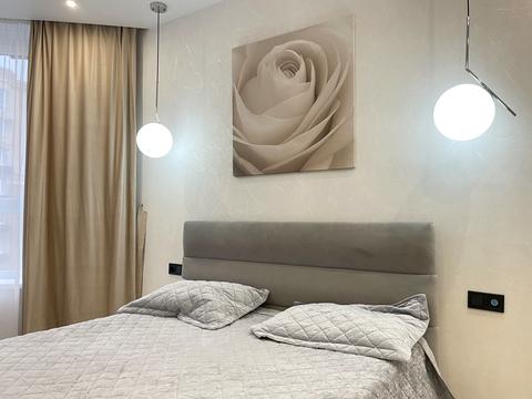 квартира за адресою Молодіжна вул., 4