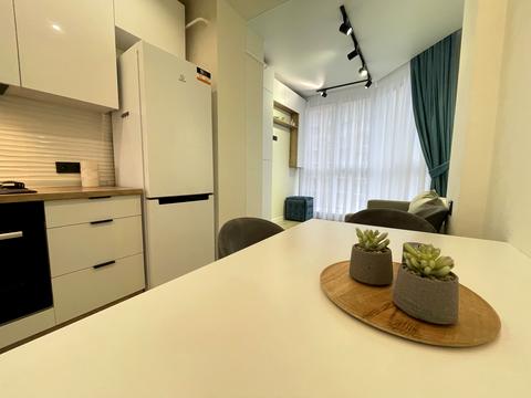 квартира за адресою Молодіжна вул., 4