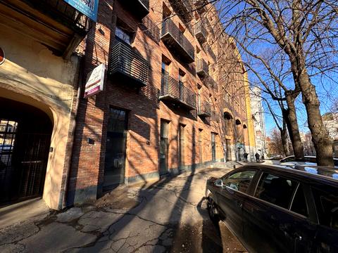 комерційна за адресою Дніпро, Воскресенська вул. (Леніна), 38