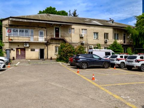 комерційна за адресою Гетьмана Павла Скоропадського вул. (Льва Толстого), 63