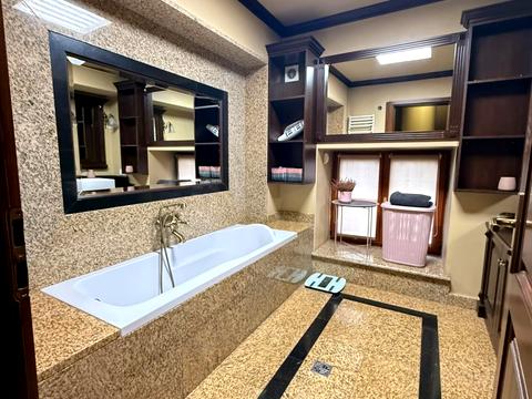 квартира по адресу Братьев Тимошенко ул., 2