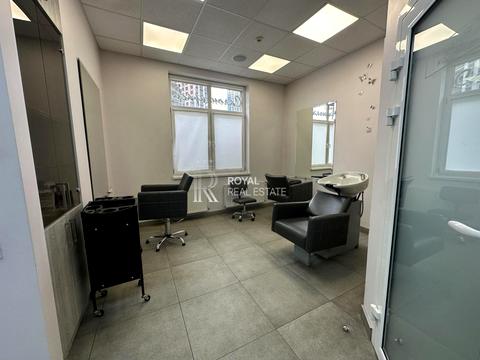 коммерческая по адресу Академика Глушкова просп., 9-Д