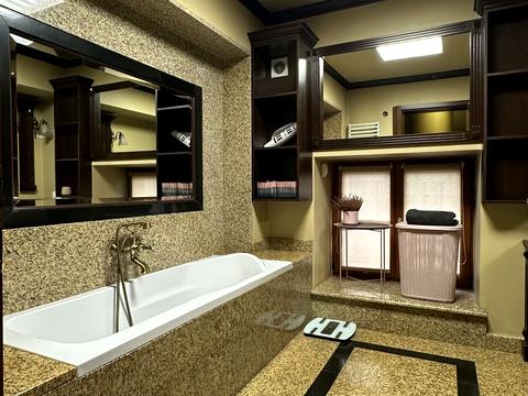 квартира по адресу Братьев Тимошенко ул., 2