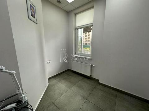 коммерческая по адресу Академика Глушкова просп., 9-Д