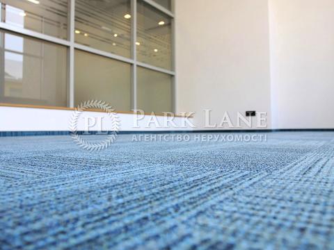 коммерческая по адресу Евгения Коновальца ул. (Щорса), 44-А