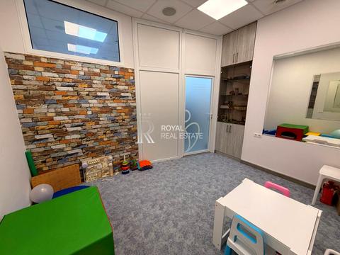 коммерческая по адресу Академика Глушкова просп., 9-Д