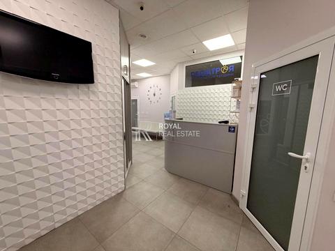 коммерческая по адресу Академика Глушкова просп., 9-Д