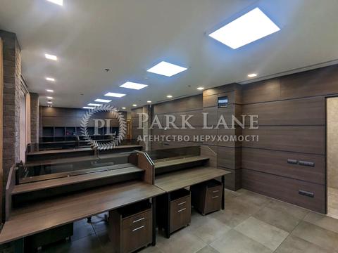 комерційна за адресою Богдана Хмельницького вул., 2/37б