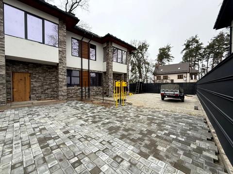 будинок за адресою Академіка Ромоданова вул. (Льва Толстого)