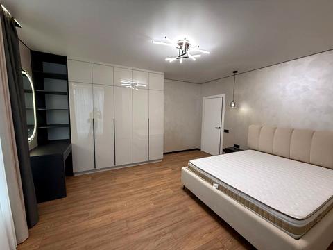 квартира по адресу Славы Стецко ул., 4а