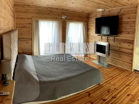 будинок за адресою Набережно-Корчуватська вул., 12