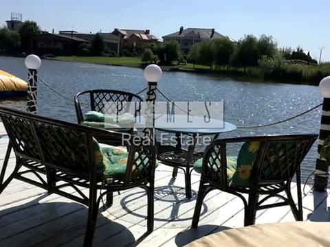 будинок за адресою Набережно-Корчуватська вул., 12