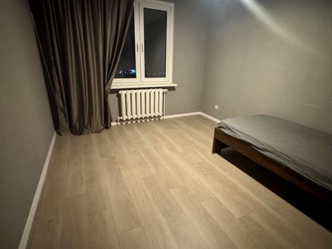 квартира по адресу Киев, Милославская ул., 4