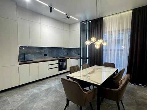 дом по адресу яблунська