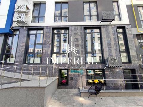 комерційна за адресою Центральна вул., 21-А