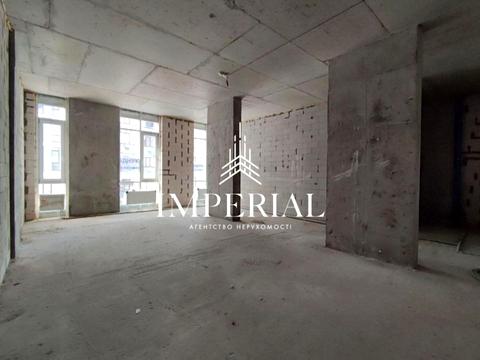 комерційна за адресою Центральна вул., 21-А