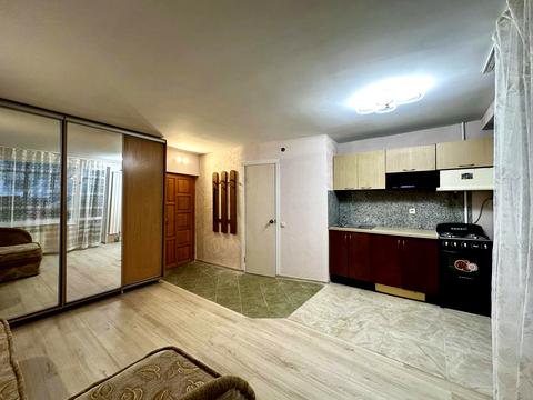 квартира за адресою Амвросія Бучми бульв., 6-А