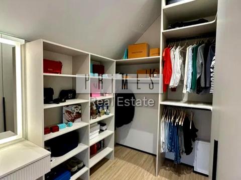 будинок за адресою Квітнева вул.