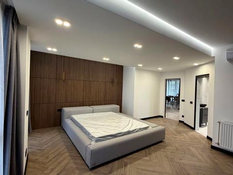 квартира по адресу Богдана Хмельницького пл., 3