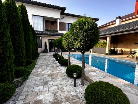 будинок за адресою Берегова вул.