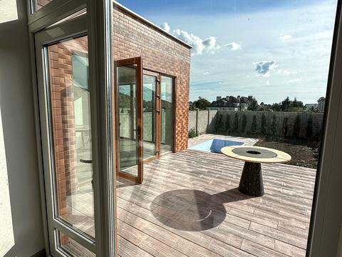 будинок за адресою Лазурна вул.