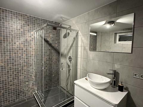 будинок за адресою Лазурна вул.