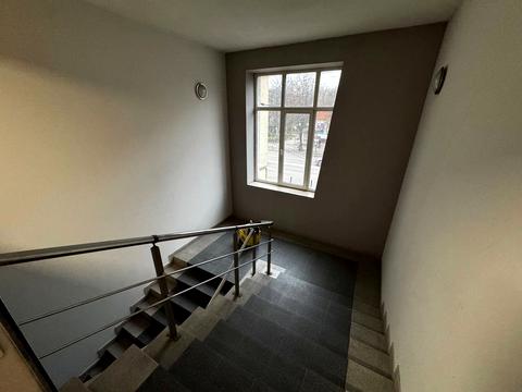 комерційна за адресою Галицька вул., 64а