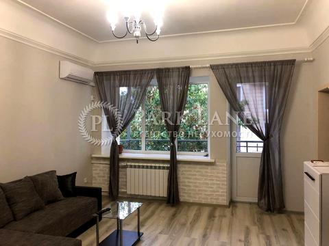 квартира за адресою Круглоуніверситетська вул., 2/1-Б