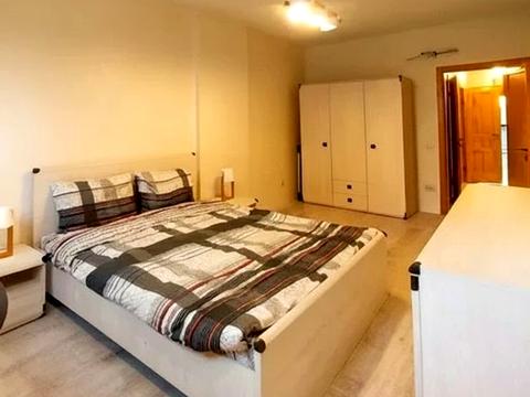 квартира за адресою Кругла вул., 15