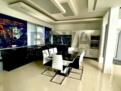 будинок за адресою Івана Виговського вул. (Маршала Гречка), 1