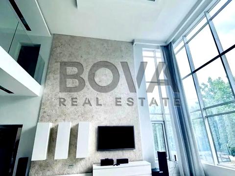 будинок за адресою Івана Виговського вул. (Маршала Гречка), 1