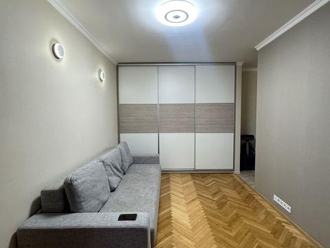 квартира за адресою Григорія Чупринки вул. (Чудновського), 8-А