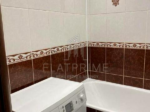 квартира за адресою Романа Шухевича просп. (Генерала Ватутіна), 12-А