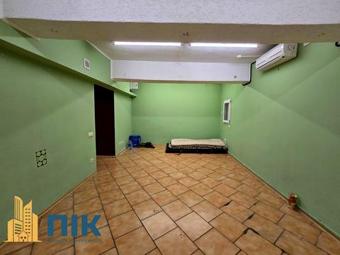 комерційна за адресою Деревлянська вул. (Якіра), 12/42