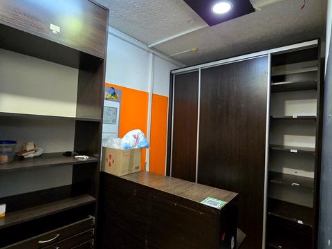 комерційна за адресою Деревлянська вул. (Якіра), 12/42