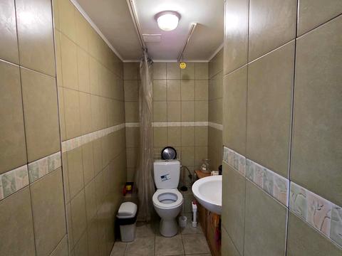 комерційна за адресою Деревлянська вул. (Якіра), 12/42